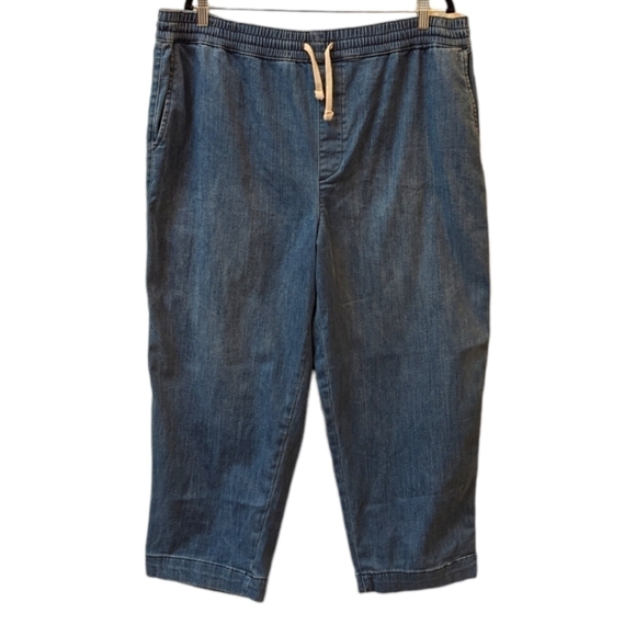 3/$30 Free Assembly Women's Pull On Light Wash Elastic Waist Denim Jogger (XXL) - Picture 1 of 3